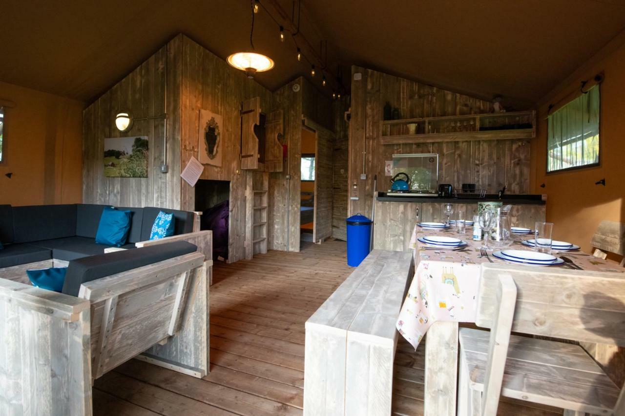 Lapwing Safari Tent Челтенхам Экстерьер фото